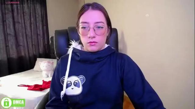 Image 8 of qadesh_boix Stream on Chaturbate on 28 days ago