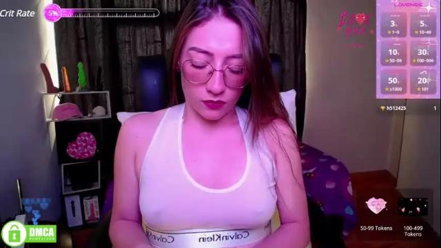 Image 2 of qadesh_boix Stream on Chaturbate on 4 days ago