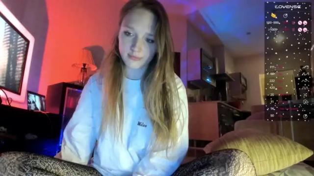 Image 12 of qonstantlyhorny Stream on Chaturbate on 20 months ago