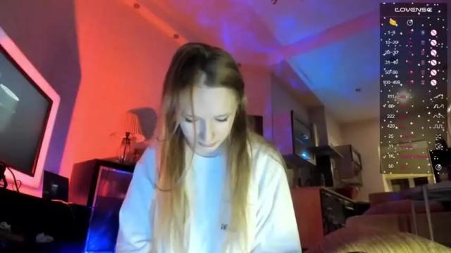 Image 8 of qonstantlyhorny Stream on Chaturbate on 20 months ago