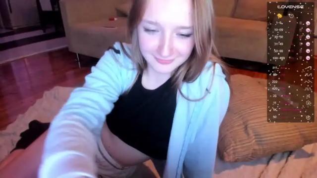 Image 12 of qonstantlyhorny Stream on Chaturbate on 20 months ago