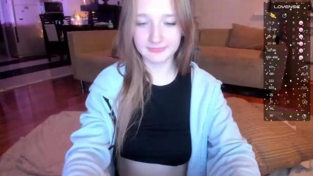 Image 6 of qonstantlyhorny Stream on Chaturbate on 20 months ago