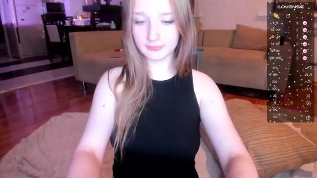 Image 7 of qonstantlyhorny Stream on Chaturbate on 20 months ago