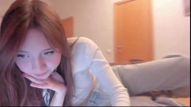 Image 3 of qtiee Stream on Chaturbate on 20 months ago
