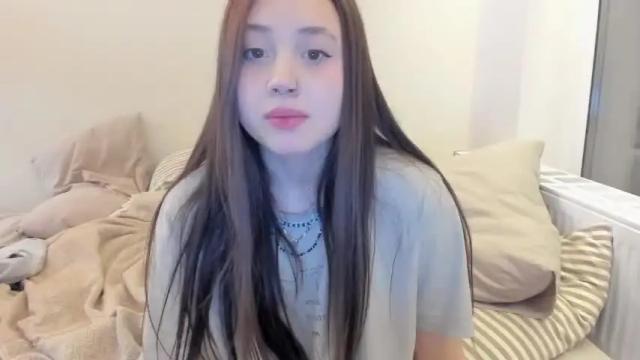 Image 10 of qtiee Stream on Chaturbate on 18 months ago