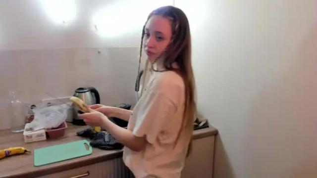 Thumbnail 3, qtiee's Stream at Chaturbate, 14 months ago