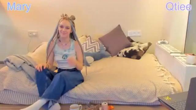 Image 8 of qtiee Stream on Chaturbate on 14 months ago