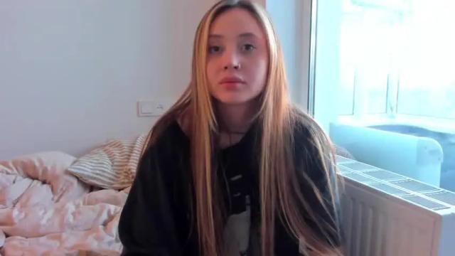 Thumbnail 1, qtiee's Stream at Chaturbate, 14 months ago