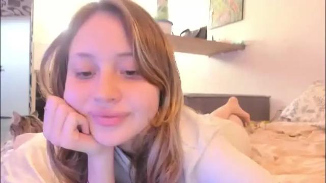 Thumbnail 1, qtiee's Stream at Chaturbate, 2 months ago