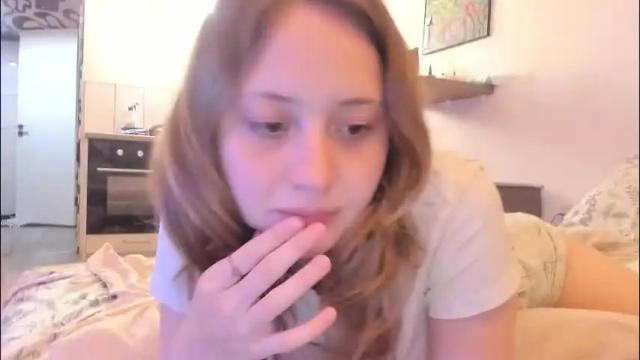 Image 8 of qtiee Stream on Chaturbate on 2 months ago