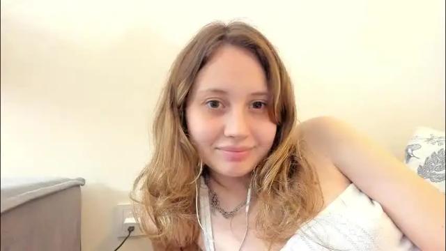 Thumbnail 1, qtiee's Stream at Chaturbate, 2 months ago