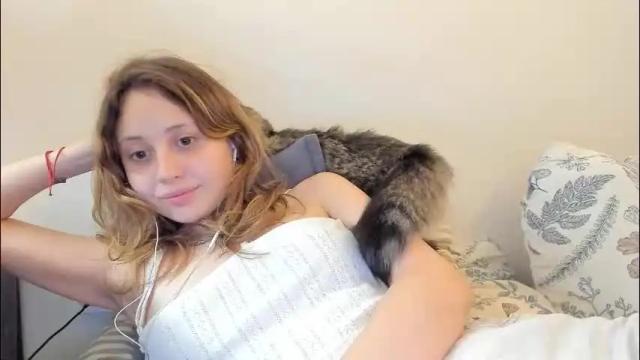 Image 3 of qtiee Stream on Chaturbate on 2 months ago