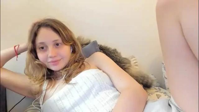 Image 4 of qtiee Stream on Chaturbate on 2 months ago