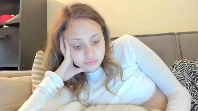 Image 8 of qtiee Stream on Chaturbate on 2 months ago