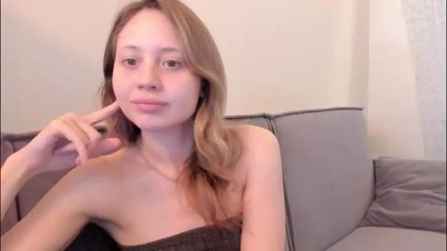 Image 2 of qtiee Stream on Chaturbate on 2 months ago