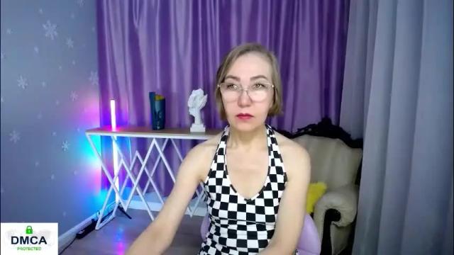 Image 11 of queen_a_n_i Stream on Chaturbate on 1 month ago