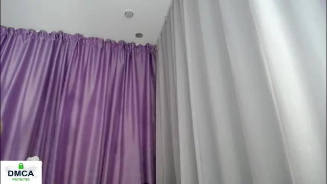 Image 8 of queen_a_n_i Stream on Chaturbate on 1 month ago