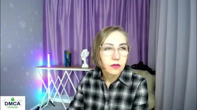 Image 3 of queen_a_n_i Stream on Chaturbate on 1 month ago