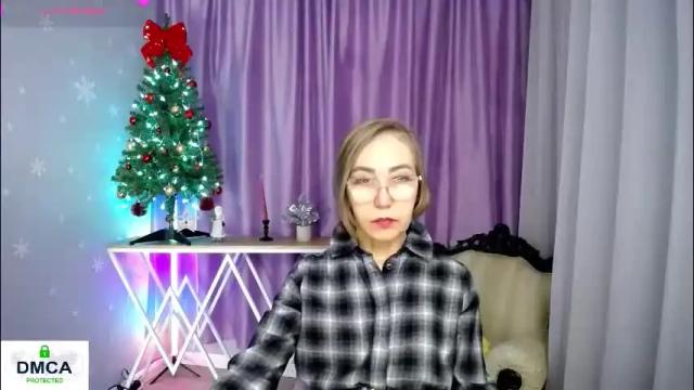 Image 2 of queen_a_n_i Stream on Chaturbate on 28 days ago