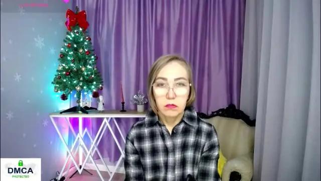 Image 3 of queen_a_n_i Stream on Chaturbate on 28 days ago
