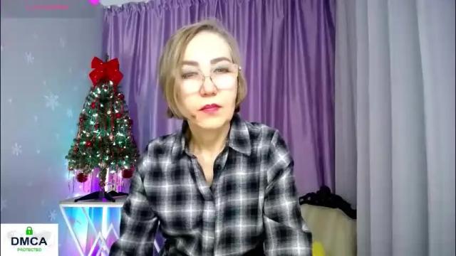 Image 3 of queen_a_n_i Stream on Chaturbate on 27 days ago