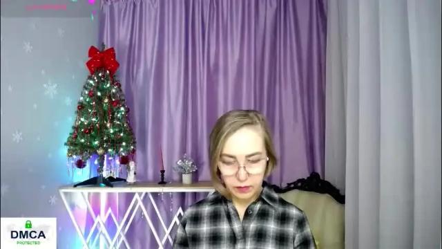 Image 4 of queen_a_n_i Stream on Chaturbate on 27 days ago