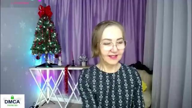 Image 3 of queen_a_n_i Stream on Chaturbate on 15 days ago