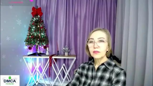 Image 3 of queen_a_n_i Stream on Chaturbate on 13 days ago