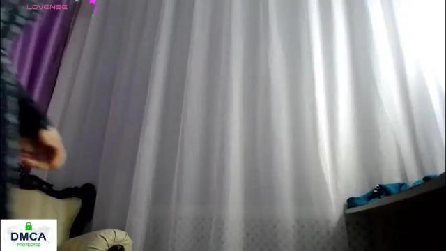 Image 6 of queen_a_n_i Stream on Chaturbate on 7 days ago