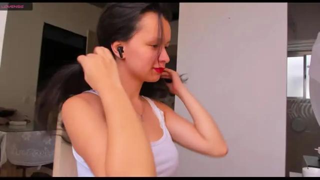 Image 11 of queen_andromeda Stream on Chaturbate on 14 months ago