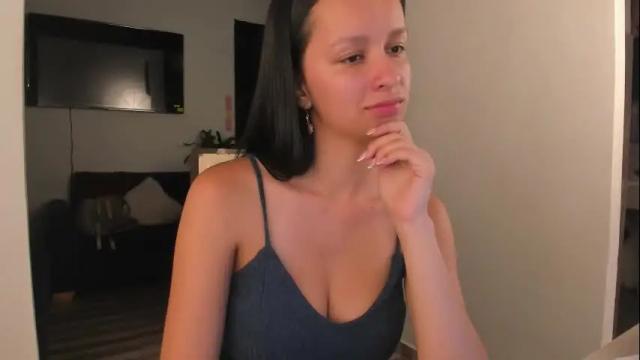 Image 4 of queen_andromeda Stream on Chaturbate on 23 days ago