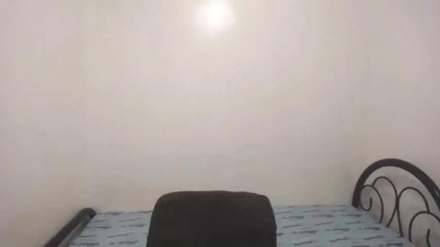Image 2 of queen_arnie4utsxxx Stream on Chaturbate on 12 months ago