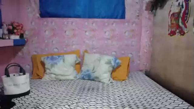 Image 2 of queen_avegel Stream on Chaturbate on 21 months ago