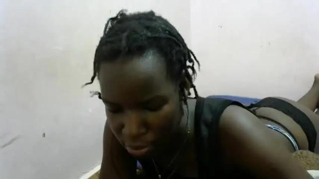 Image 7 of queen_darl Stream on Chaturbate on 12 months ago