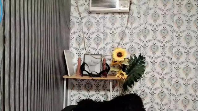 Image 11 of queen_elicktra Stream on Chaturbate on 11 days ago