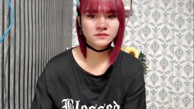 Image 2 of queen_elicktra Stream on Chaturbate on 1 month ago