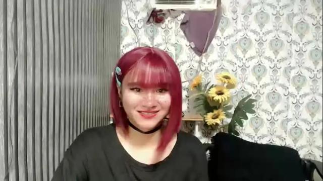 Image 2 of queen_elicktra Stream on Chaturbate on 13 days ago
