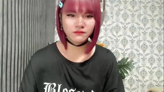 Image 10 of queen_elicktra Stream on Chaturbate on 1 month ago