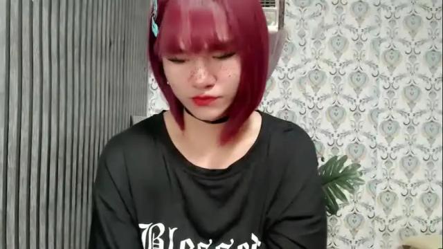 Image 3 of queen_elicktra Stream on Chaturbate on 1 month ago