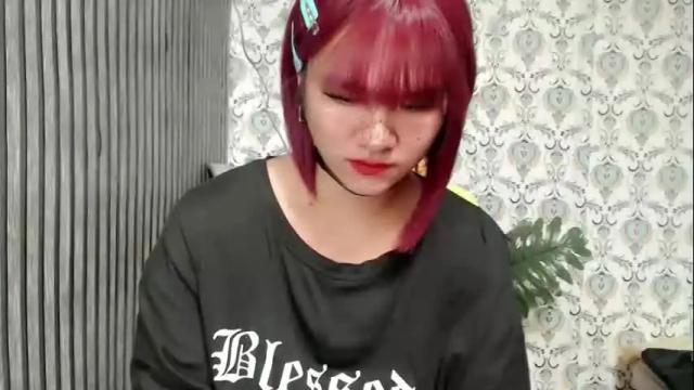 Image 11 of queen_elicktra Stream on Chaturbate on 27 days ago