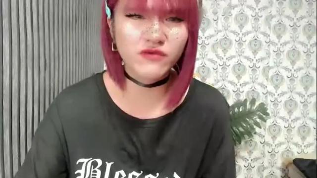 Image 4 of queen_elicktra Stream on Chaturbate on 27 days ago