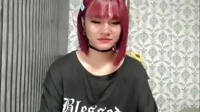 Image 2 of queen_elicktra Stream on Chaturbate on 15 days ago