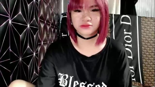 Image 2 of queen_elicktra Stream on Chaturbate on 1 month ago