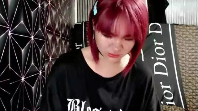 Image 2 of queen_elicktra Stream on Chaturbate on 19 days ago