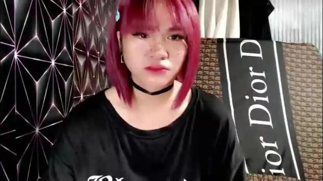 Image 6 of queen_elicktra Stream on Chaturbate on 29 days ago