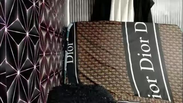 Image 8 of queen_elicktra Stream on Chaturbate on 8 days ago