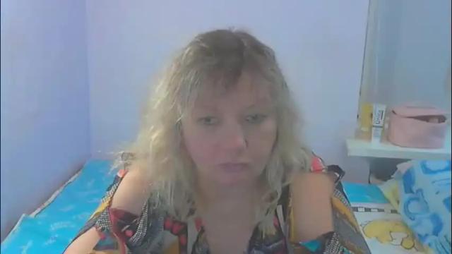 Image 2 of queen_jane8 Stream on Chaturbate on 2 months ago