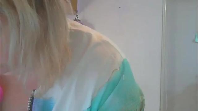 Image 7 of queen_jane8 Stream on Chaturbate on 2 months ago