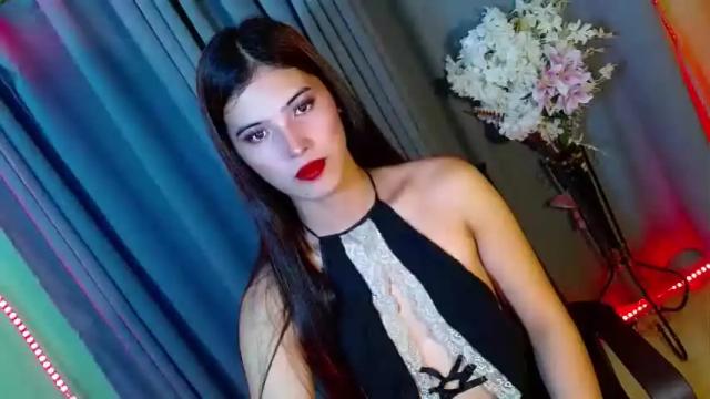 Image 8 of queen_kendalx19 Stream on Chaturbate on 12 months ago