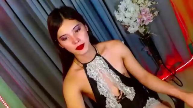 Image 10 of queen_kendalx19 Stream on Chaturbate on 12 months ago